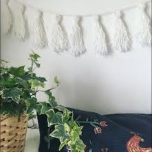 Cute tassel garland brand new